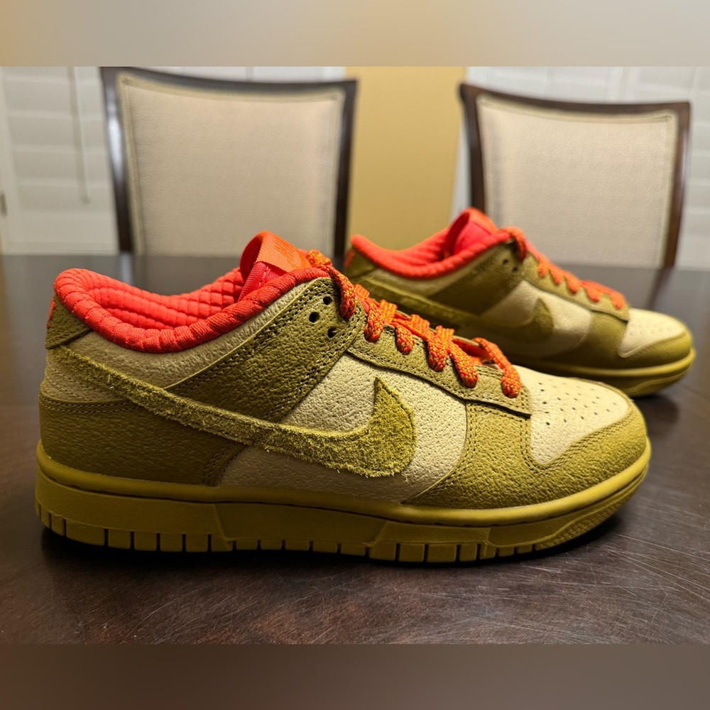 New Nike Dunk Low Bronzine Sneaker Shoes Size US 7 - Picture 2 of 13
